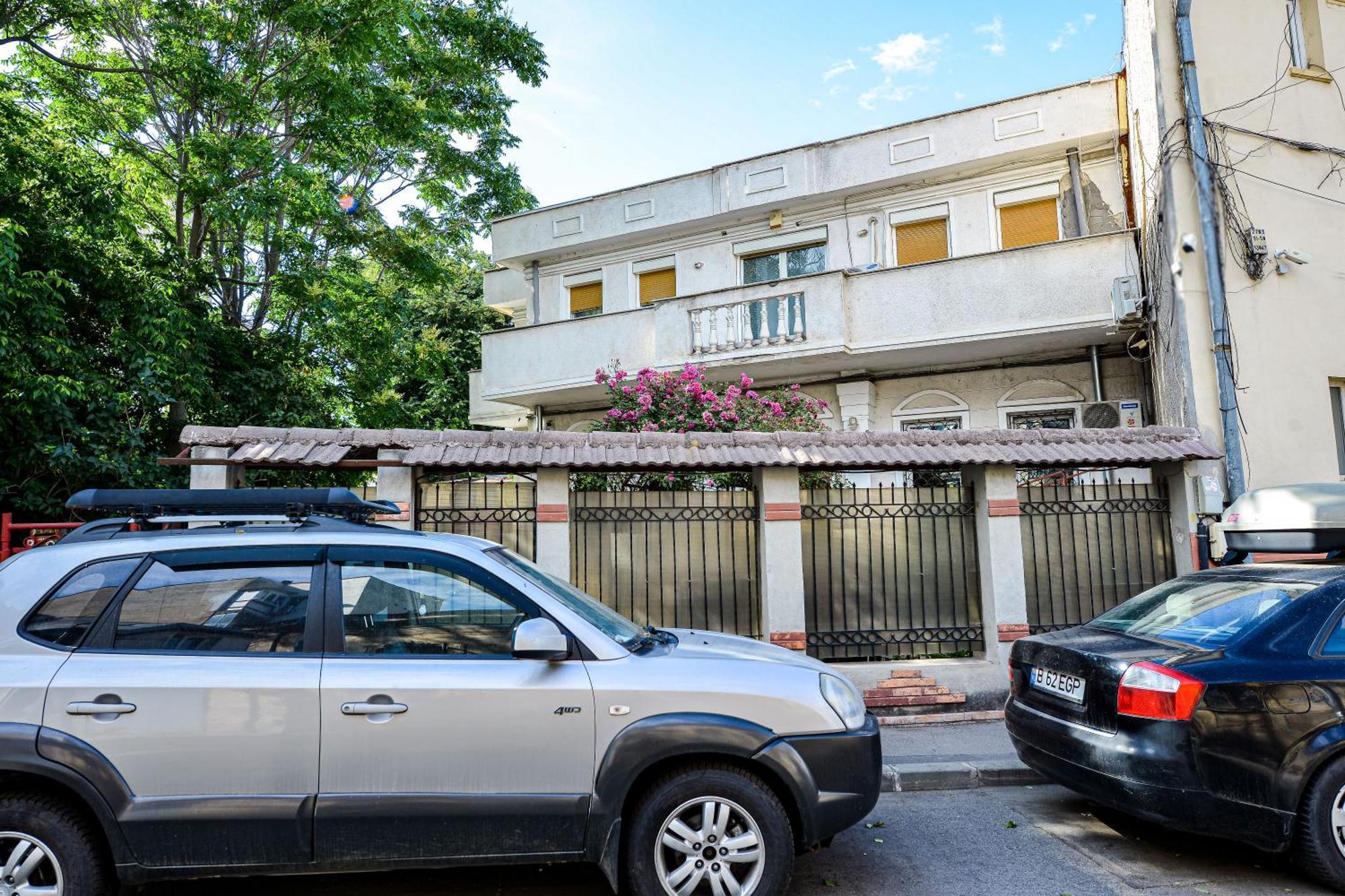 Residenza Di Carbasinni Bucureşti Ngoại thất bức ảnh